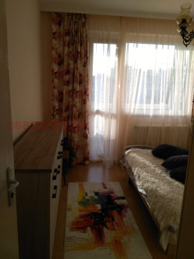 ���� ��� ���� 3-����� | Imot.bg � ����� ������ 8