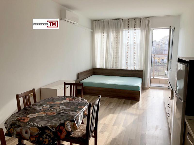 Kiadó  Stúdió Stara Zagora , Tri csucsura - centar , 35 négyzetméter | 85172539 - kép [2]