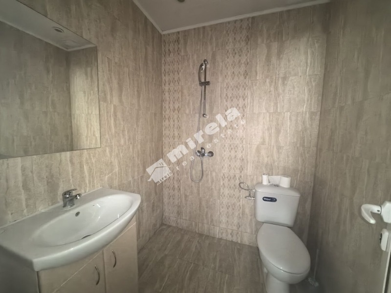 Kiadó  2 hálószobás Jambol , Centar , 90 négyzetméter | 40231577 - kép [8]