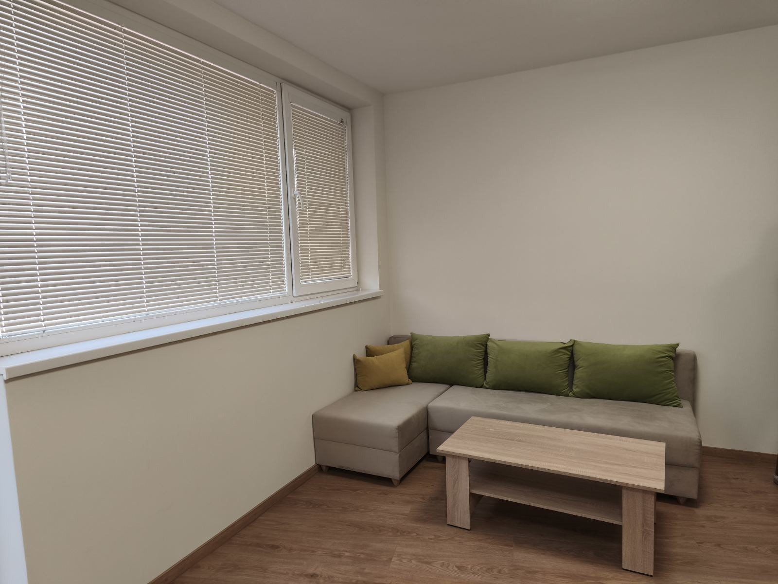 Дава под наем 2-СТАЕН, гр. Варна, Лятно кино Тракия, снимка 2 - Апартаменти - 53899629