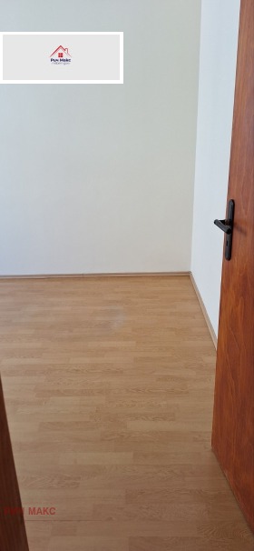    3- | Imot.bg    8