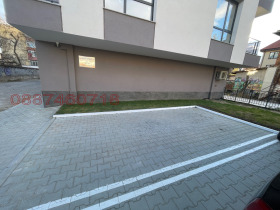 ГАРАЖ, ПАРКОМЯСТО, 15 m2