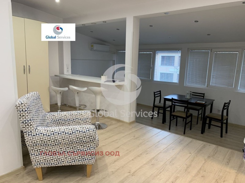 För uthyrning  1 sovrum Sofia , Centar , 65 kvm | 56079045 - bild [9]