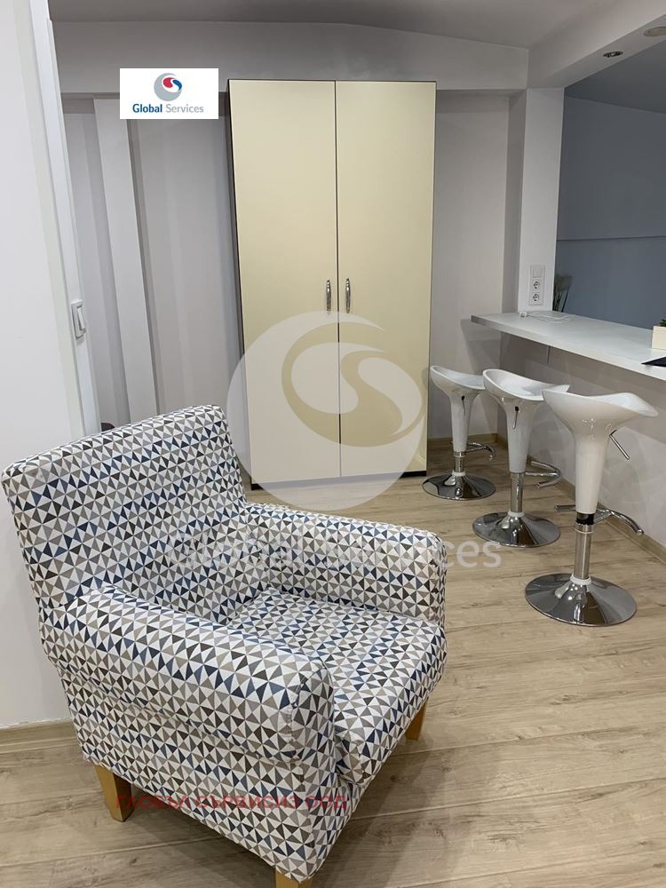För uthyrning  1 sovrum Sofia , Centar , 65 kvm | 56079045 - bild [14]