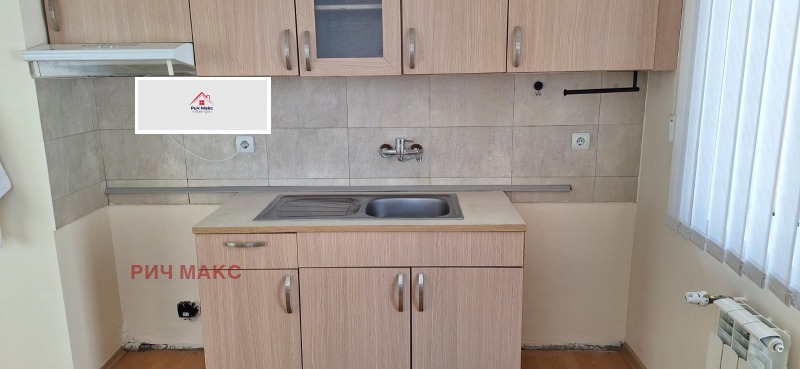 De inchiriat  2 dormitoare Sofia , Mladost 1 , 100 mp | 97146732 - imagine [3]