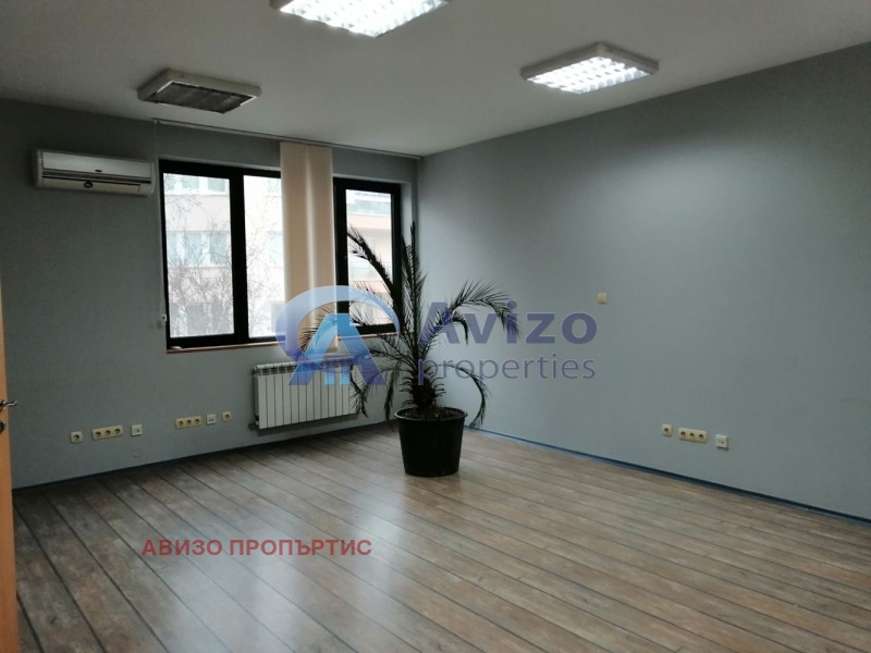 Til leie  Kontor Sofia , Lozenets , 70 kvm | 81706649 - bilde [2]