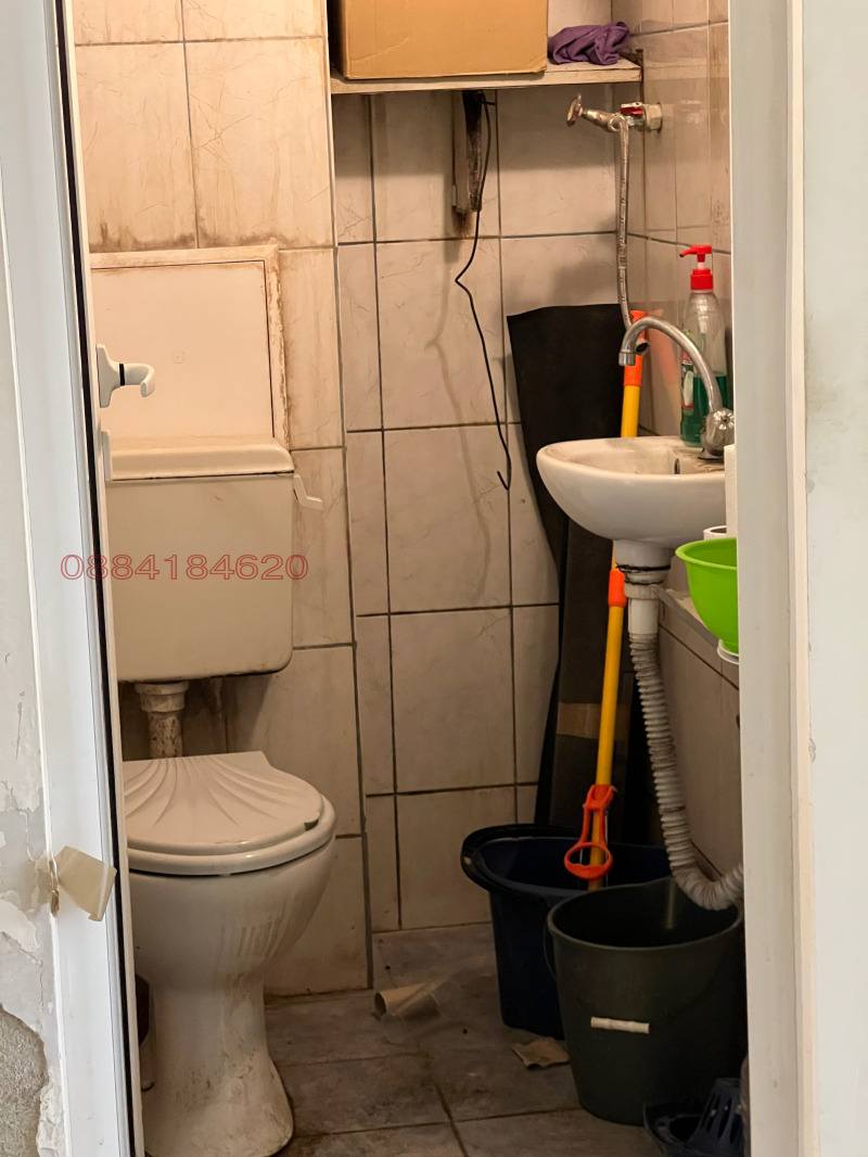 De inchiriat  Pod Sofia , Liulin 8 , 59 mp | 15783722 - imagine [4]