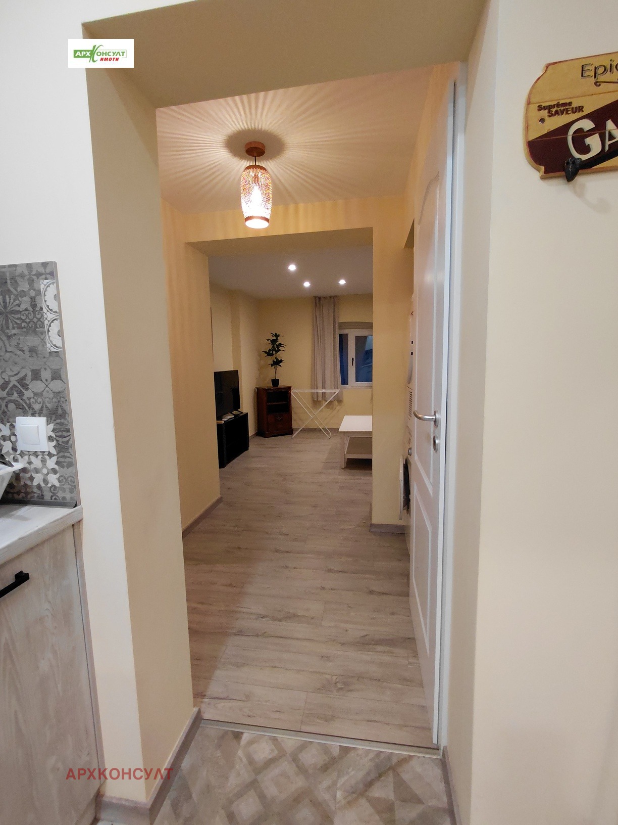 Дава под наем 3-СТАЕН, гр. София, Център, снимка 4 - Апартаменти - 53883948