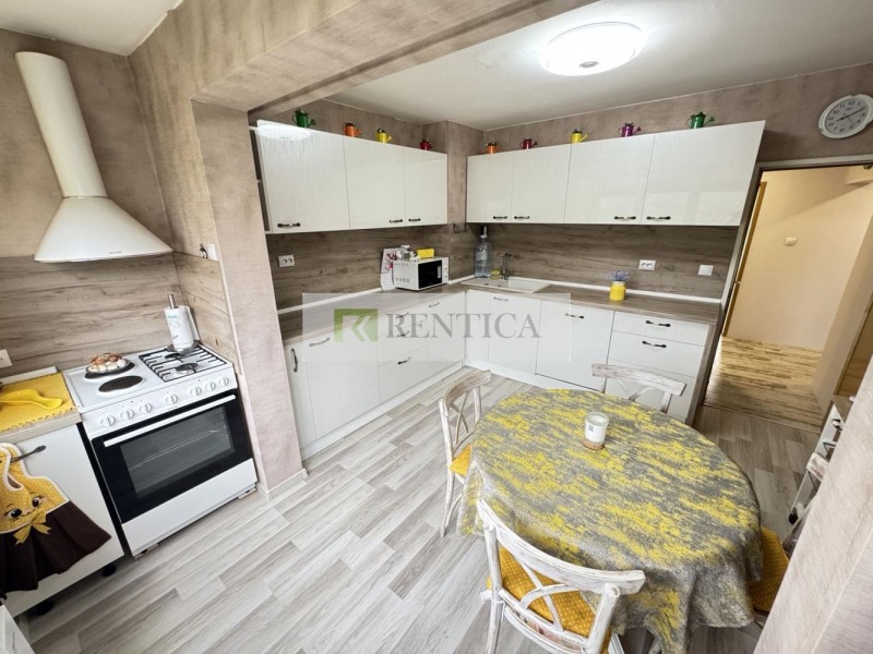 Дава под Наем 4-СТАЕН в град Варна, Цветен квартал - 96 кв.м / 818 € » 1 599.87 лв., РЕНТИКА.БГ