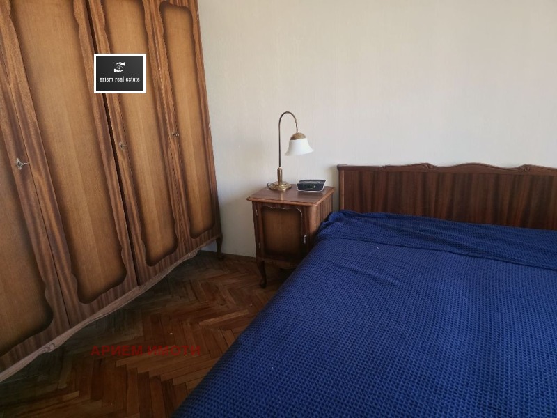 Издаје се  2 спаваће собе Софија , Изток , 90 м2 | 74602889 - слика [2]