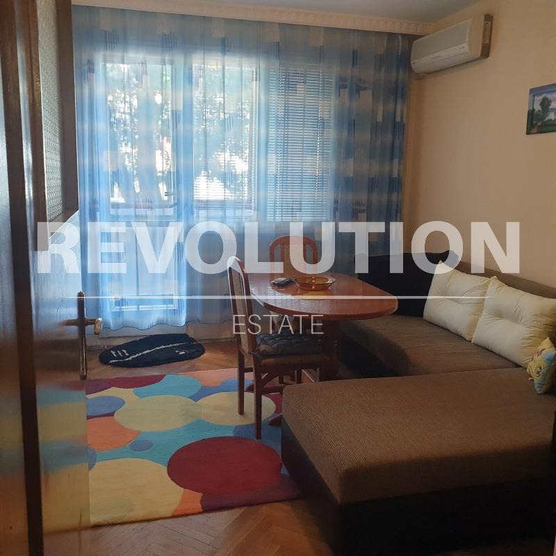 Da affittare  3+ camere da letto Varna , Tsentar , 120 mq | 52689574 - Immagine [2]