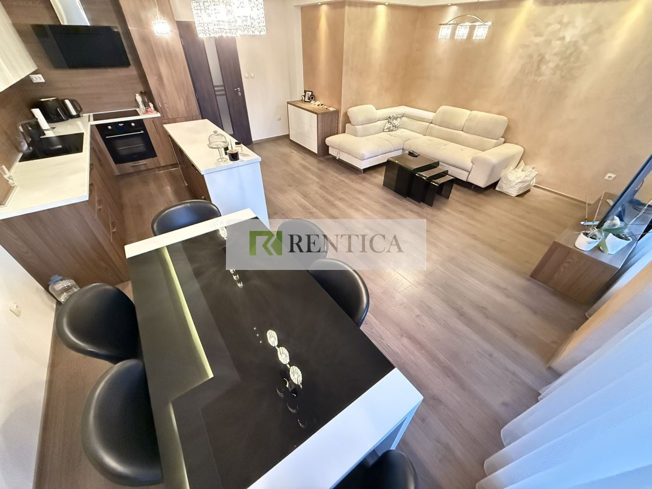 Дава под наем 3-СТАЕН, гр. Варна, Лятно кино Тракия, снимка 2 - Апартаменти - 53606532