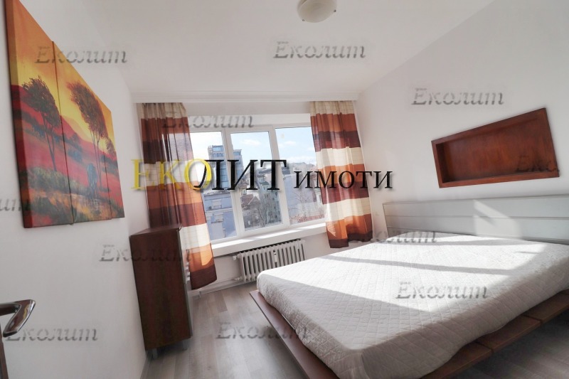 Дава под наем 3-СТАЕН, гр. София, Център, снимка 4 - Апартаменти - 53451395