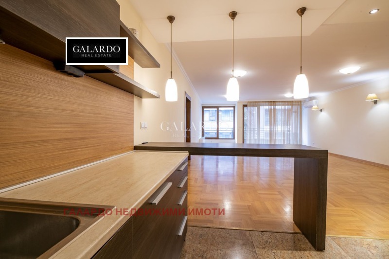 Дава под наем 4-СТАЕН, гр. София, Изток, снимка 2 - Апартаменти - 53519446