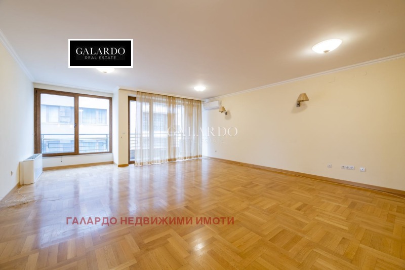 Дава под наем 4-СТАЕН, гр. София, Изток, снимка 4 - Апартаменти - 53519446