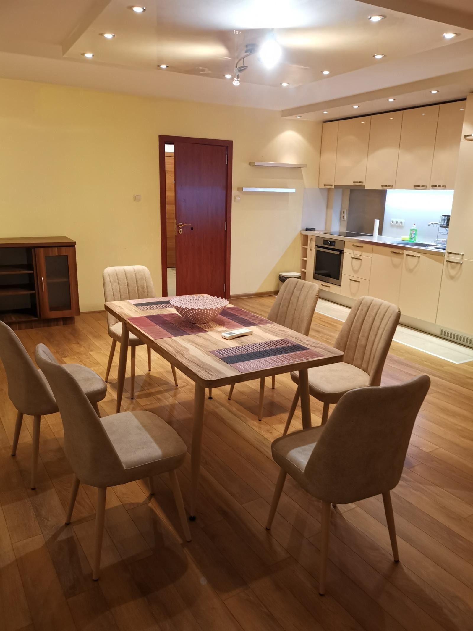 Дава под Наем МНОГОСТАЕН | Imot.bg — изображение 1