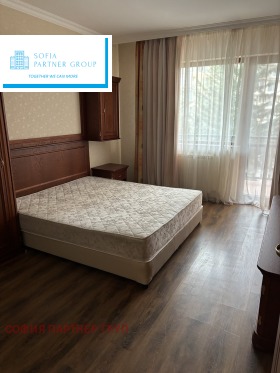 2 Schlafzimmer Gradina, Sofia 3