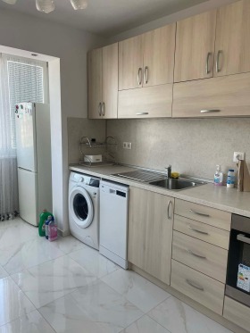 ����� ���� ��� ���� 3-�����,���� �����, ����������>