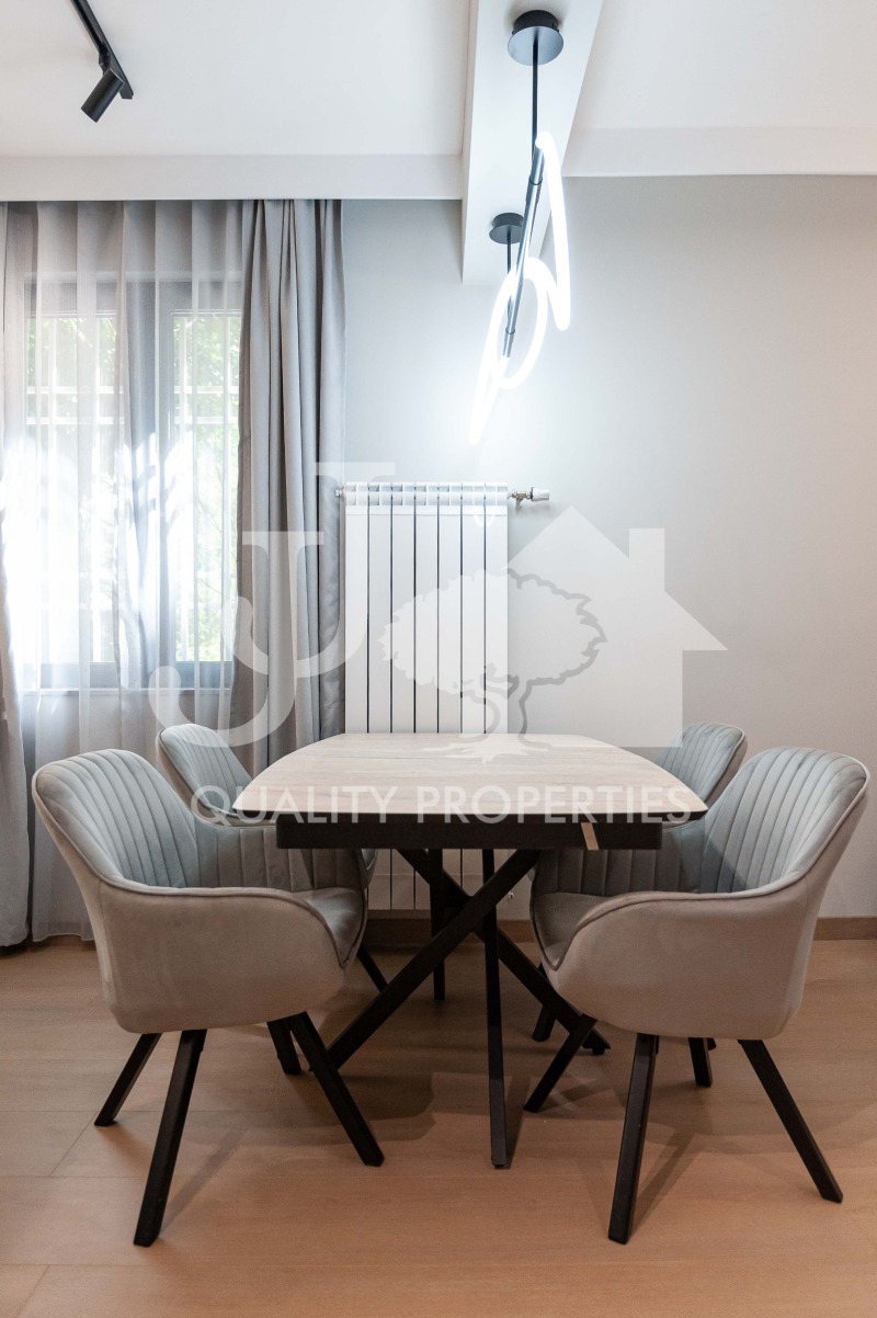 Zu vermieten  1 Schlafzimmer Sofia , Zentar , 60 qm | 70708756 - Bild [3]
