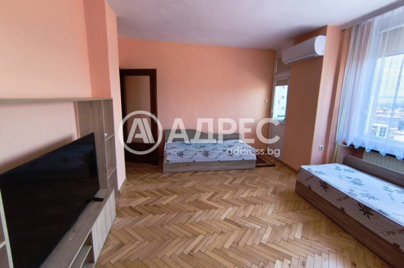 Издаје се  2 спаваће собе регион Габрово , Севлиево , 74 м2 | 77631464