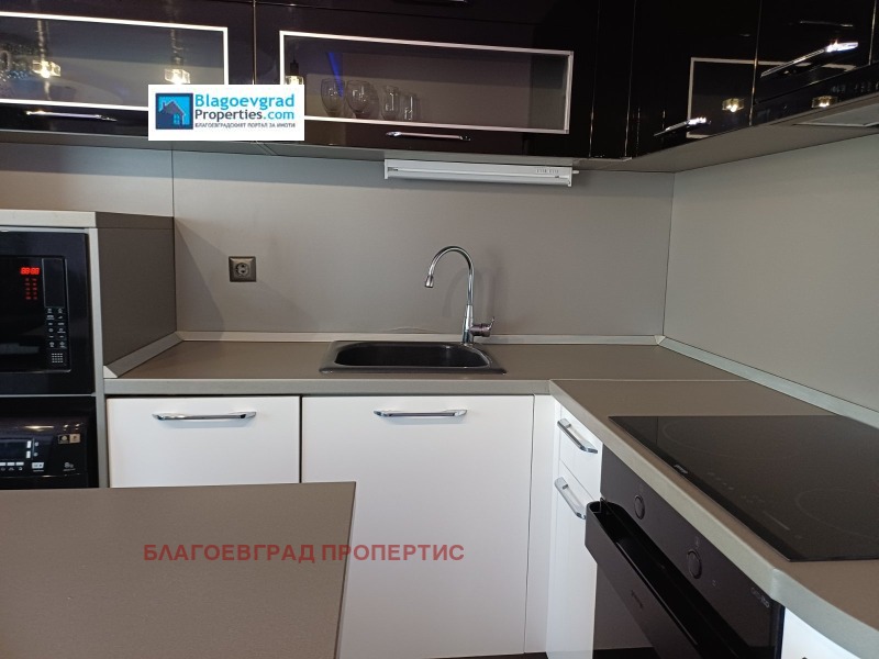 Дава под наем 3-СТАЕН, гр. Благоевград, Еленово 1, снимка 12 - Апартаменти - 53097267