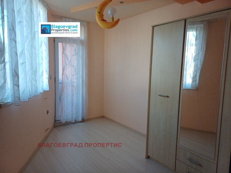 Дава под наем 3-СТАЕН, гр. Благоевград, Еленово 1, снимка 14 - Апартаменти - 53097267