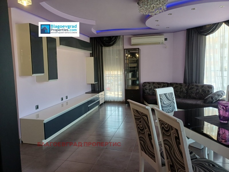 Дава под наем 3-СТАЕН, гр. Благоевград, Еленово 1, снимка 13 - Апартаменти - 53097267