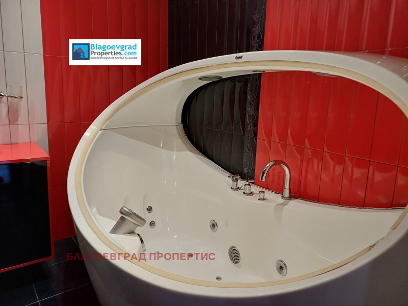 Дава под наем 3-СТАЕН, гр. Благоевград, Еленово 1, снимка 9 - Апартаменти - 53097267