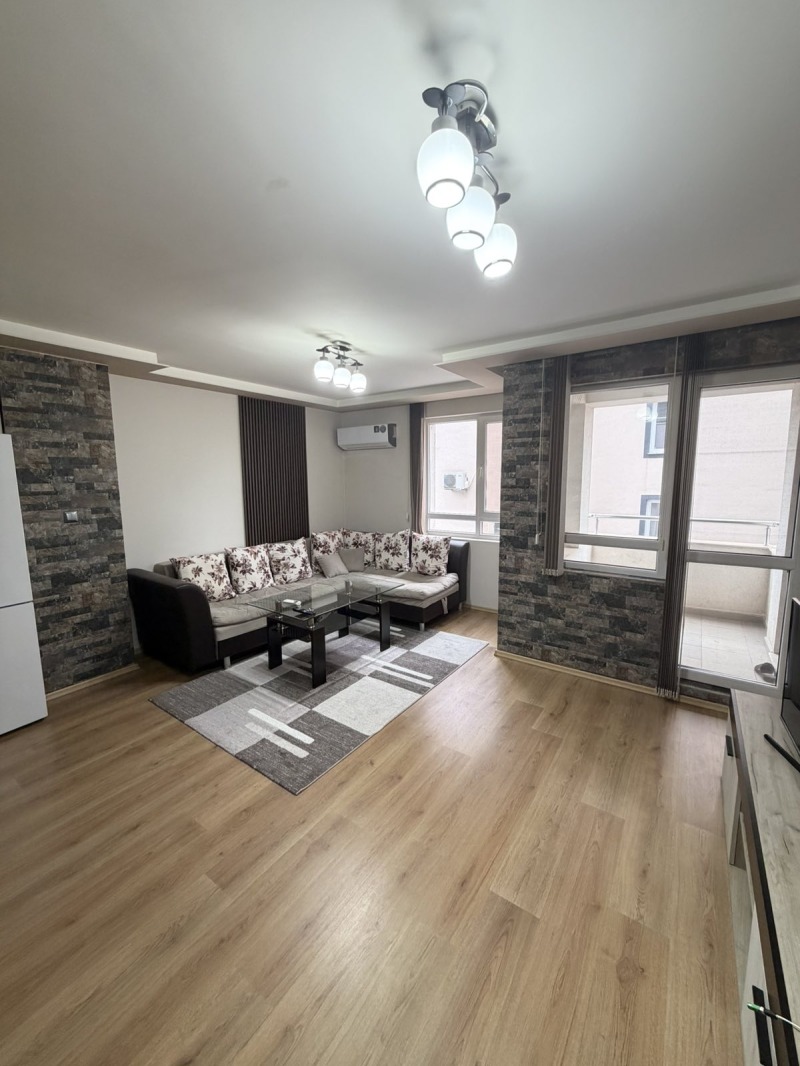 Дава под наем 3-СТАЕН, гр. Кърджали, Център, снимка 3 - Апартаменти - 53342228