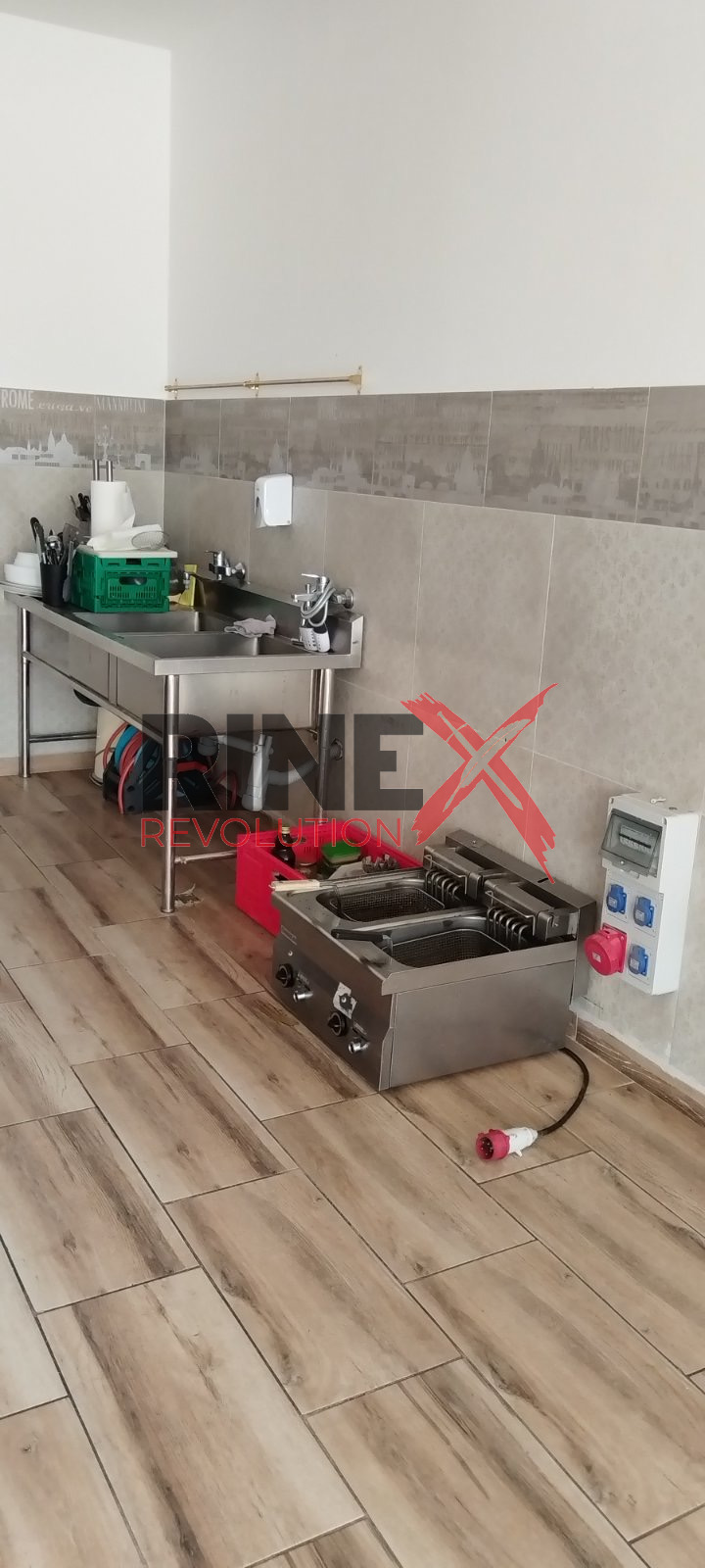 Дава под наем МАГАЗИН, гр. Пловдив, Беломорски, снимка 11 - Магазини - 54207293