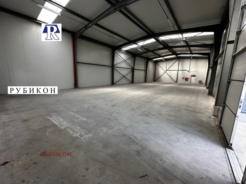 For Rent  Storage Plovdiv , Industrialna zona - Sever , 381 sq.m | 28624754