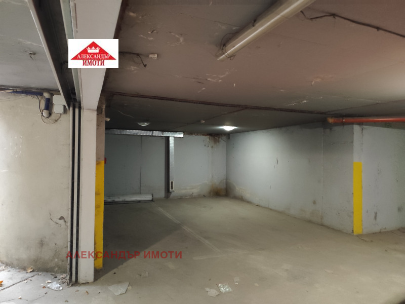 Дава под наем ГАРАЖ, ПАРКОМЯСТО, гр. София, Драгалевци, снимка 9 - Гаражи и паркоместа - 53252556