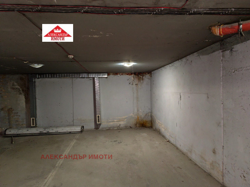 Дава под наем ГАРАЖ, ПАРКОМЯСТО, гр. София, Драгалевци, снимка 11 - Гаражи и паркоместа - 53252556