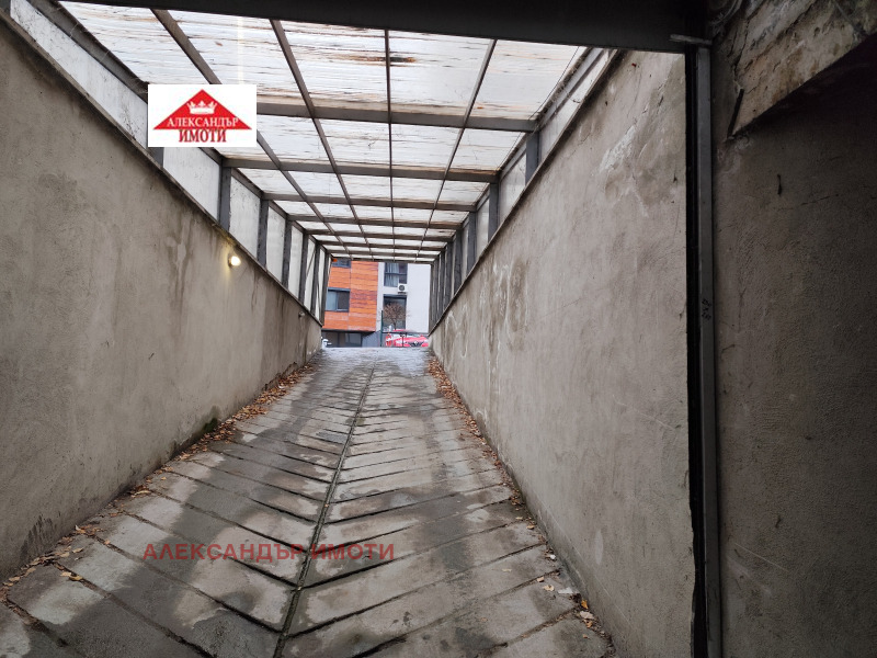 Дава под наем ГАРАЖ, ПАРКОМЯСТО, гр. София, Драгалевци, снимка 7 - Гаражи и паркоместа - 53252556