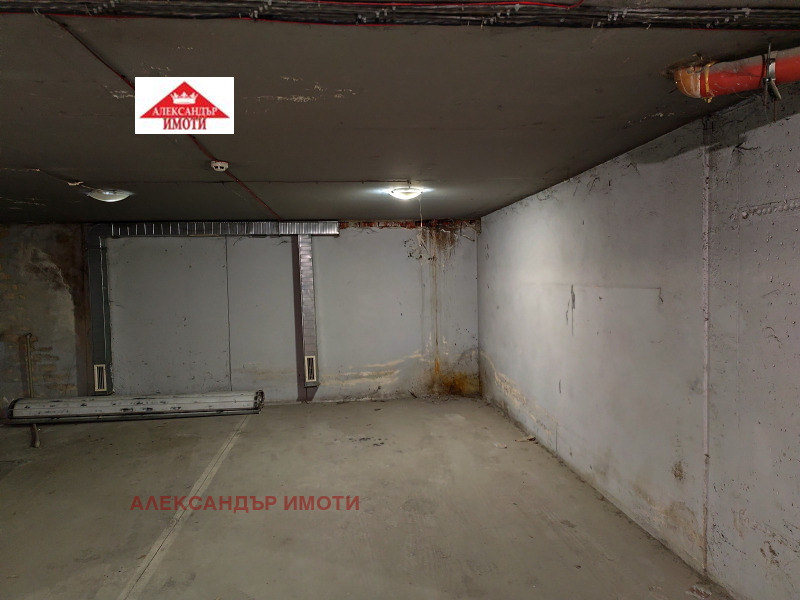 Дава под наем ГАРАЖ, ПАРКОМЯСТО, гр. София, Драгалевци, снимка 14 - Гаражи и паркоместа - 53252556