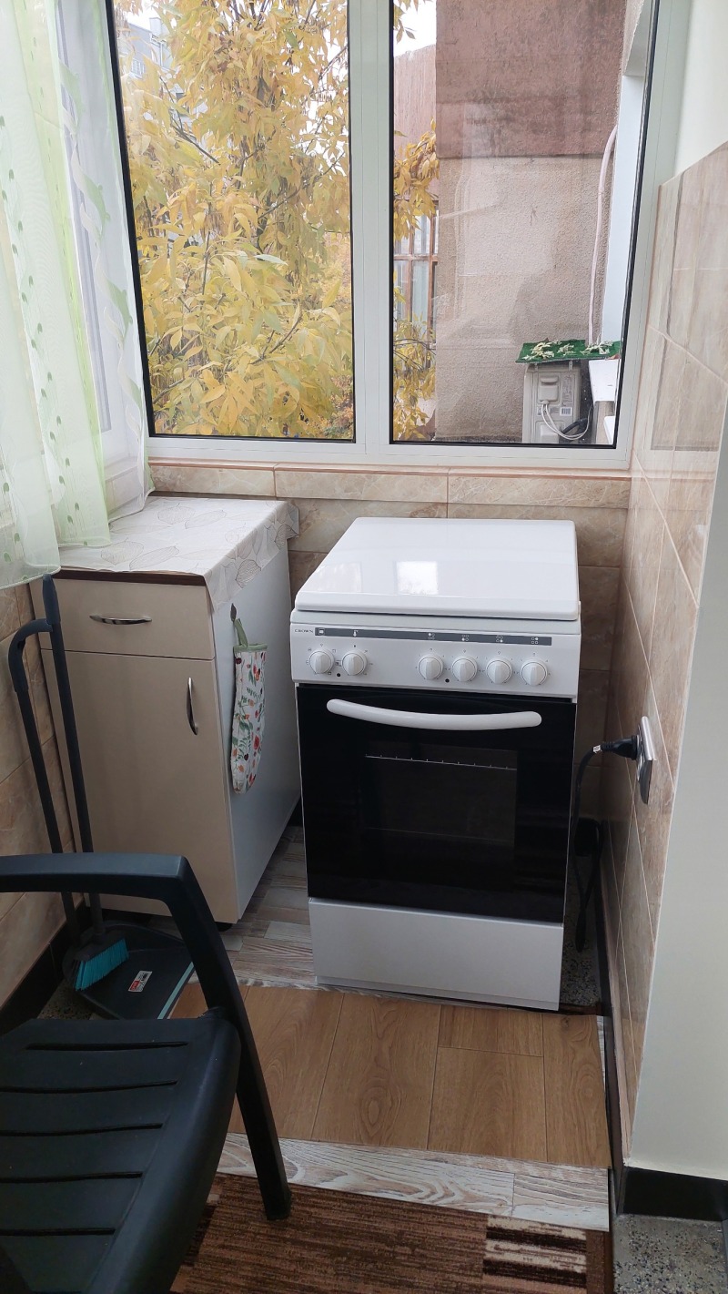 Дава под наем 2-СТАЕН, гр. Плевен, Идеален център, снимка 8 - Апартаменти - 53252797