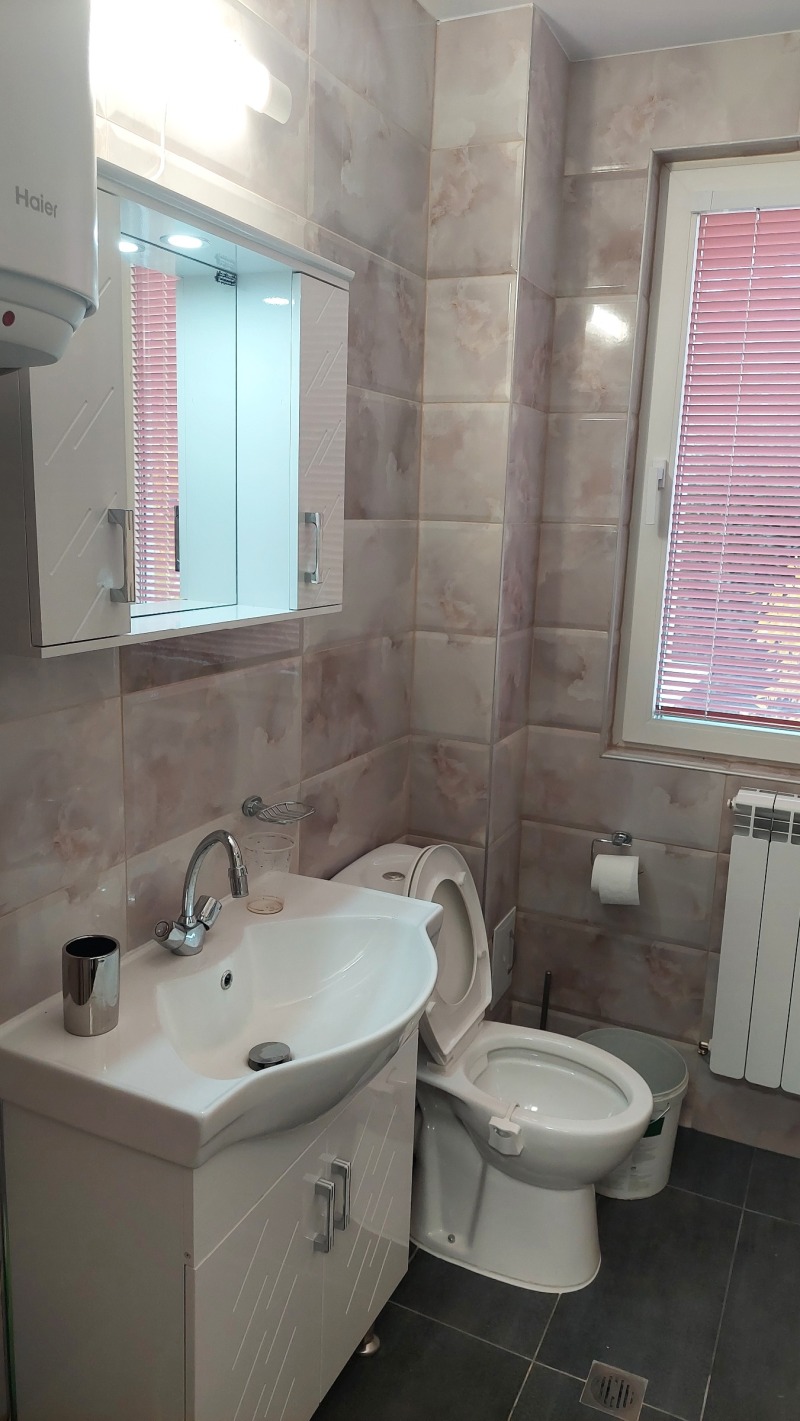 Дава под наем 2-СТАЕН, гр. Плевен, Идеален център, снимка 11 - Апартаменти - 53252797