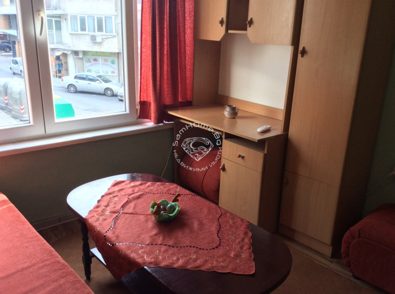 Da affittare  3 camere da letto Varna , Okragna bolnitsa-Generali , 120 mq | 17866122 - Immagine [6]