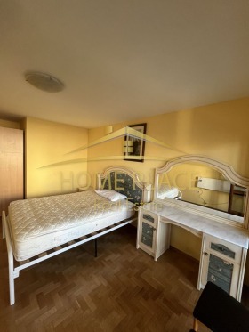 1 chambre Tchataldja, Varna 6