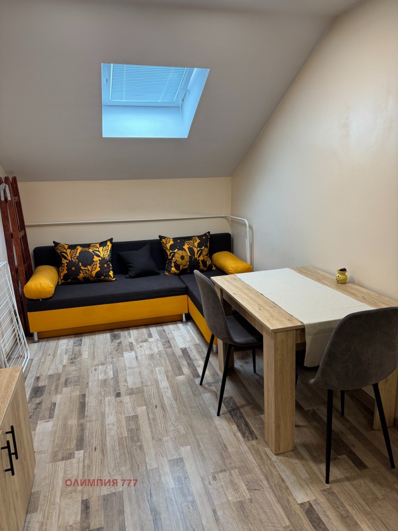 De inchiriat  Studio Pleven , Șiroc țentâr , 42 mp | 65790724 - imagine [6]