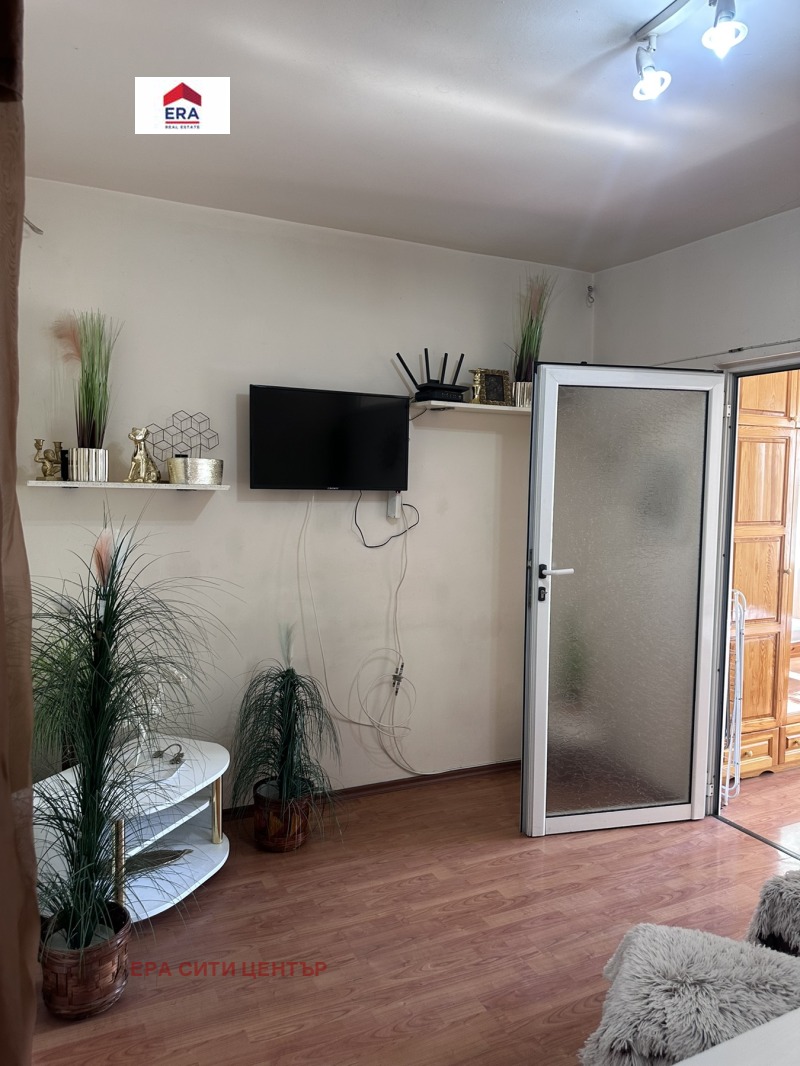 Til leie  1 soverom Stara Zagora , Tsentar , 50 kvm | 51388882 - bilde [2]