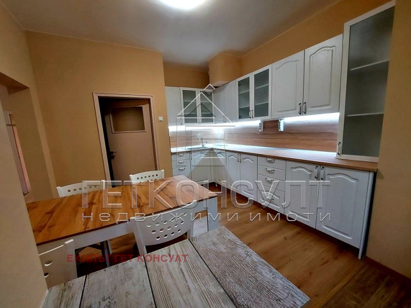 Προς ενοικίαση  2 υπνοδωμάτια Βαρνα , Βαζαρ Λεβσκη , 97 τ.μ | 32444431 - εικόνα [3]