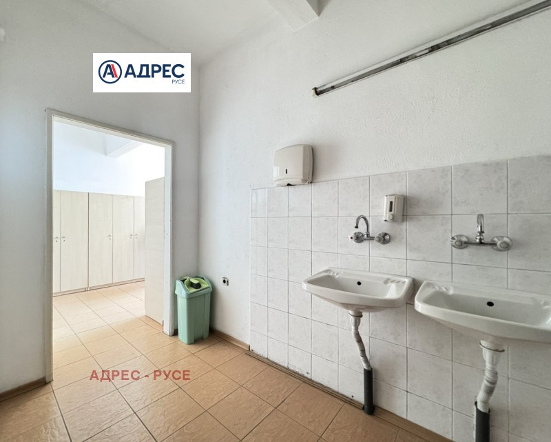 K pronájmu  Průmyslová budova Ruse , Zdravec , 1500 m2 | 94992285 - obraz [8]