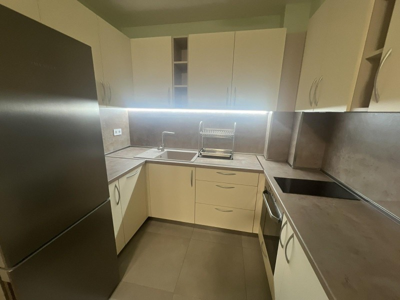 Da affittare  1 camera da letto Plovdiv , Hristo Smirnenski , 80 mq | 30057317