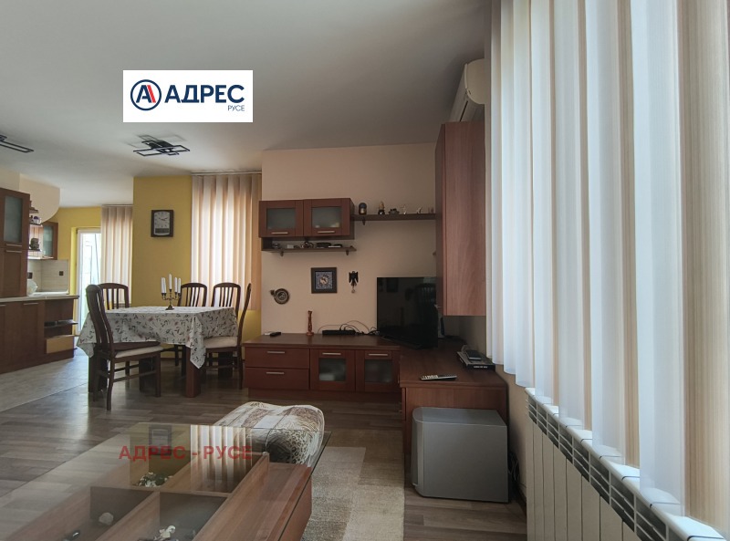 Дава под наем  3-стаен град Русе , Център , 100 кв.м | 25044427 - изображение [2]