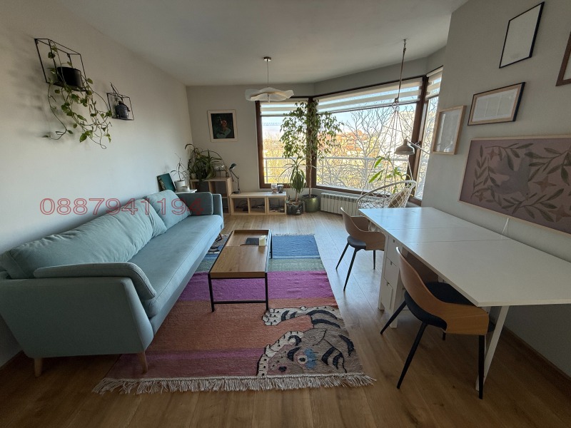 Дава под наем 3-СТАЕН, гр. София, Център