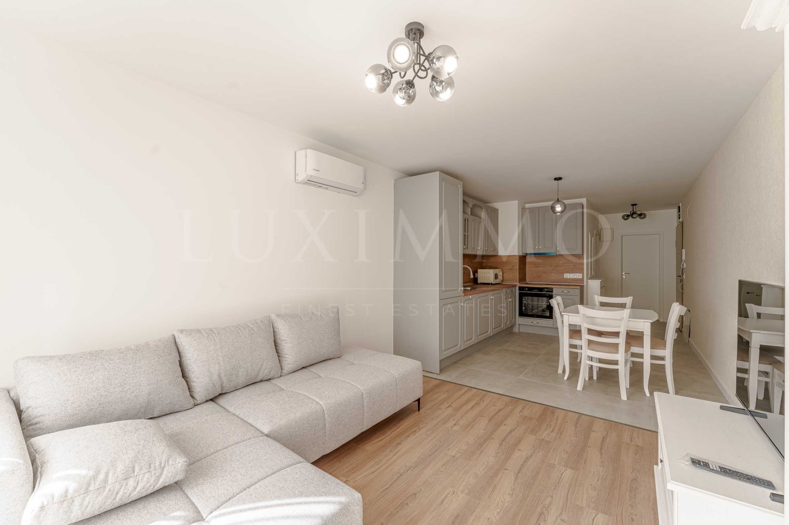 Дава под наем 2-СТАЕН, гр. София, Център, снимка 3 - Апартаменти - 53647796