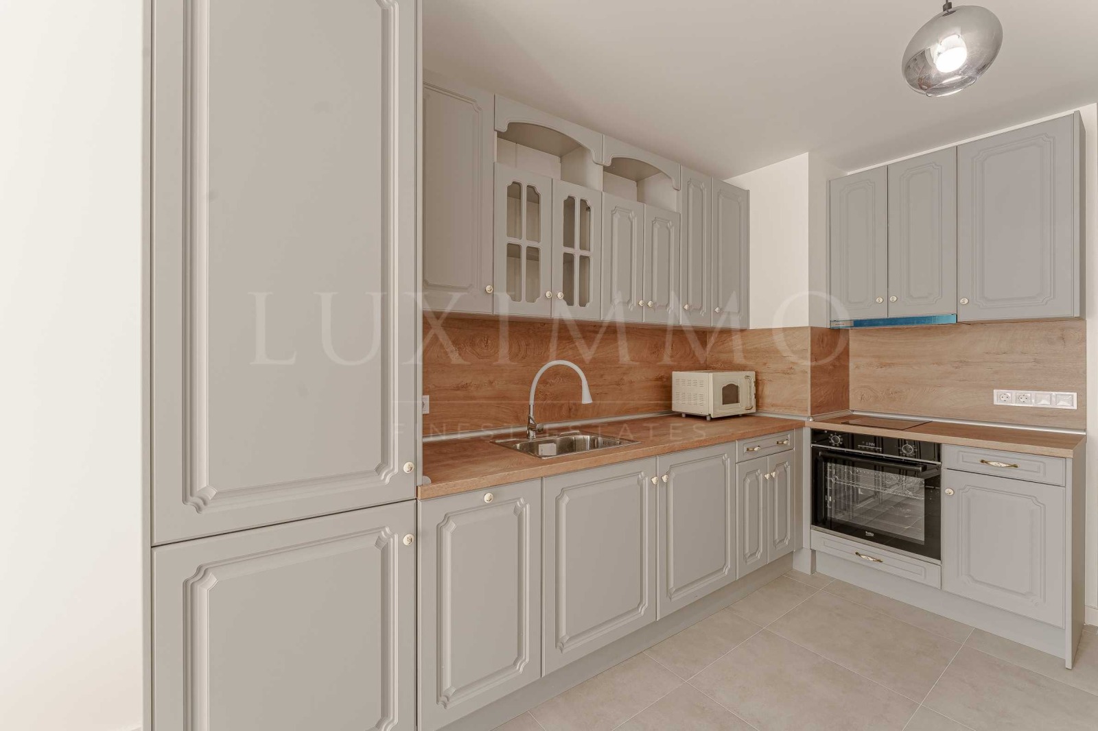 Дава под наем 2-СТАЕН, гр. София, Център, снимка 5 - Апартаменти - 53647796