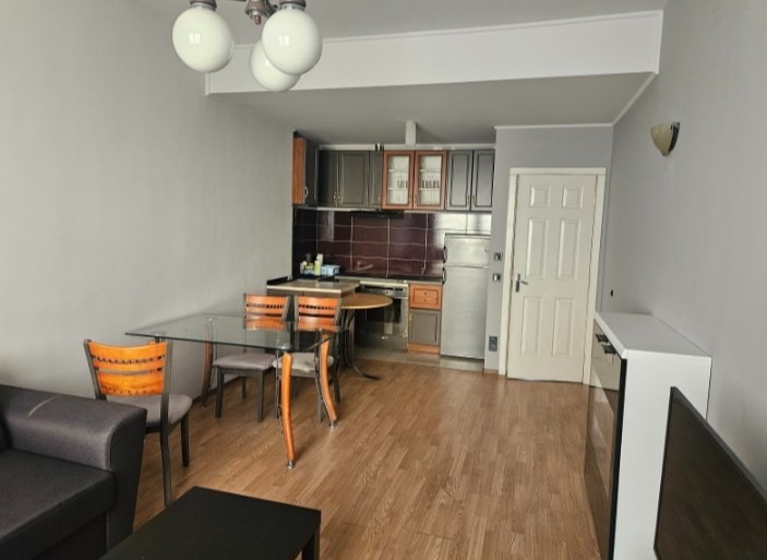 Kiadó  1 hálószoba Sofia , Centar , 65 négyzetméter | 99110830