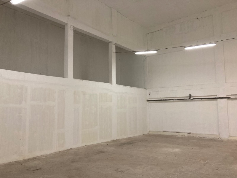 Para alugar  Armazenar Sofia , Gorubliane , 240 m² | 51778230 - imagem [2]